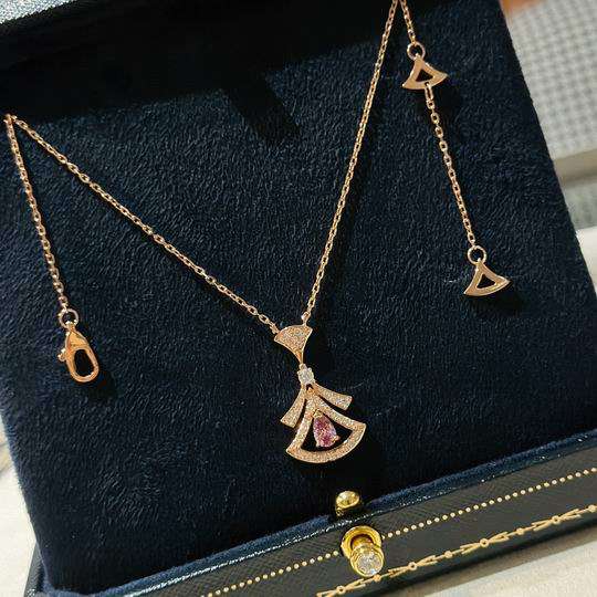 Picture of Bvlgari Necklace _SKUBvlgarinecklacelyh291058